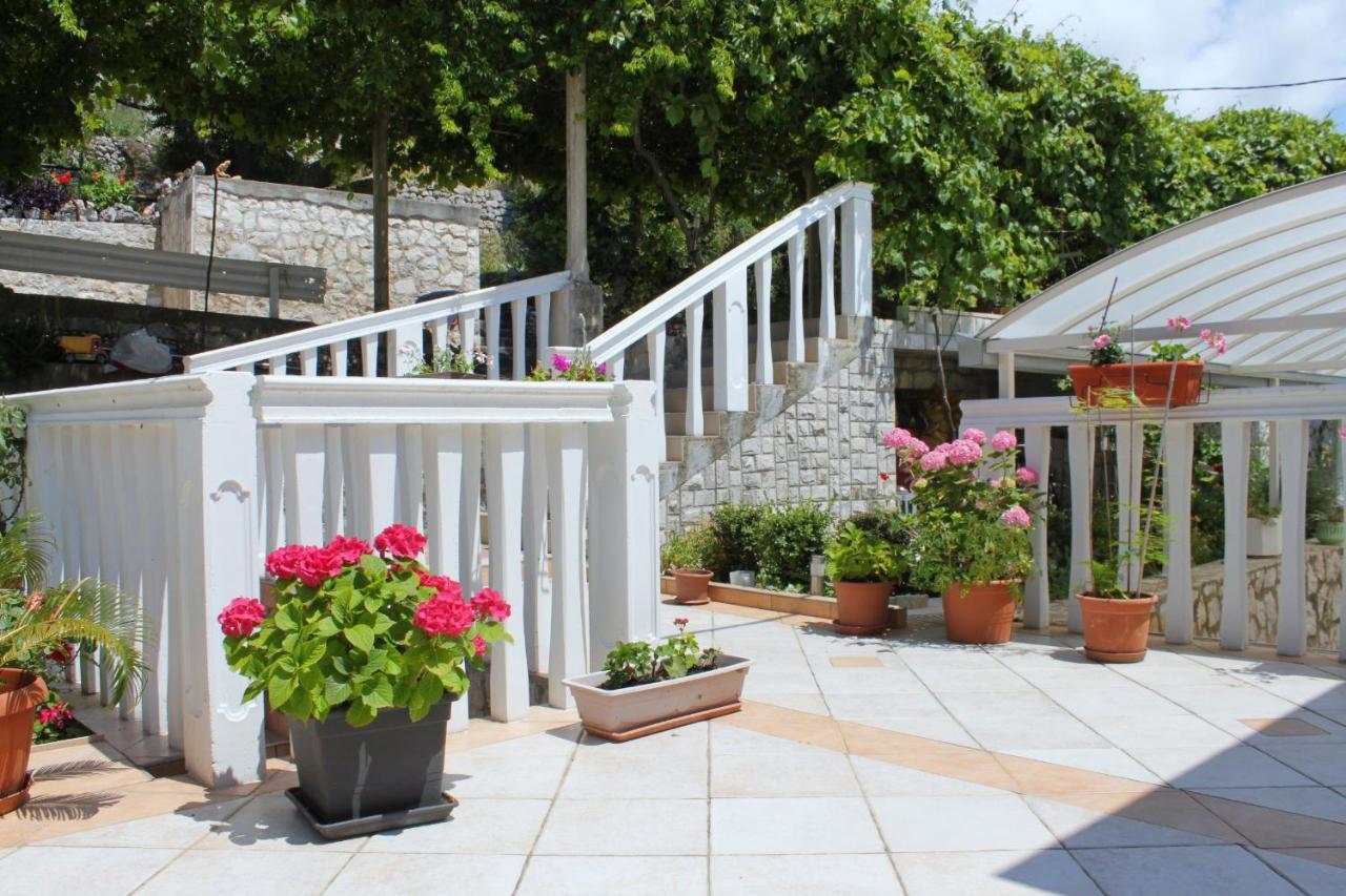 Apartamento With A Parking Space Vrbica, - 9008